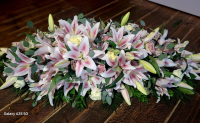 Lily & Rose Coffin Spray - A stunning, scented spray of white, pink or mixed Oriental Lilies and Roses.